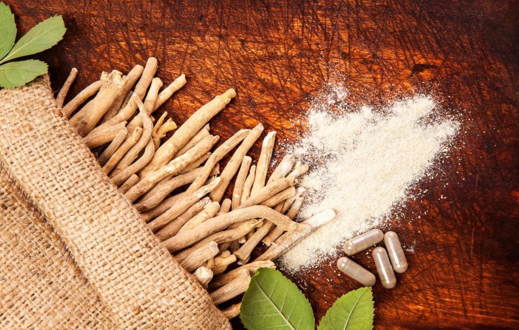 adaptogény na psychickú pohodu, adaptogény, psychická pohoda, ashwagandha, moringa, maca, ženšen adaptogény pre náladu prírodné adaptogény ashwagandha, moringa, maca, ženšen psychická rovnováha zníženie stresu prírodou